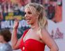 Zaročenec Britney Spears spodbuja k vrnitvi na odre, a še ni pripravljena