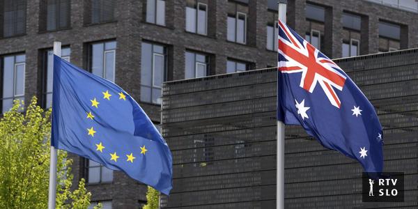 « Spor Francije z Avstralijo je streznitveni klic za EU »