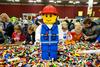 Lego zaradi dobrega poslovanja zaposlenim namenil dodatne tri dni dopusta