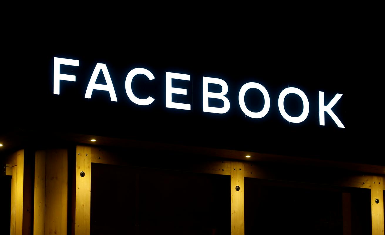 Če so napovedi Zuckerberga resnične, Facebooka očitno kmalu ne bodo več povezovali z modro ikono dvignjenega palca ali črke F. Foto: Reuters