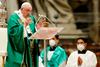 Papež pozval verne k pomoči za izboljšanje položaja revnih