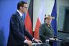 Angela Merkel Morawieckemu zagotovila podporo v krizi na meji