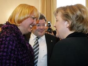 Mit der scheidenden Bundeskanzlerin Angela Merkel in einer Aufnahme von 2007.  Foto: AP