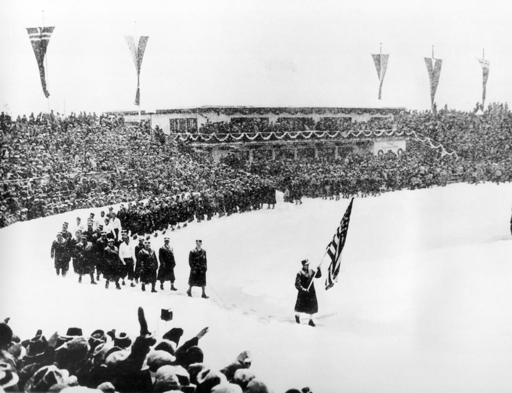 Odprtje iger v Garmischu leta 1936. Foto: AP