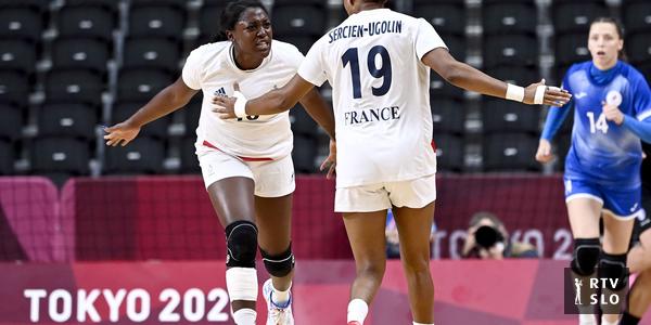Leçon de handball féminin français pour les femmes slovènes inefficaces