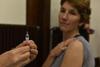 Začenja se cepljenje proti gripi. NIJZ naročil četrt milijonov odmerkov cepiva.