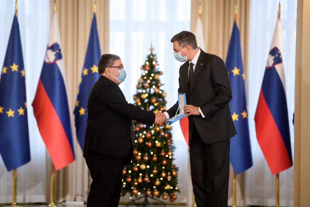Boris Jesih, predsednik Slovenske izseljenske matice, in predsednik Borut Pahor. Foto: STA/Nebojša Tejić