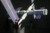 Kitajska vesoljska postaja se je izognila trčenju s sateliti Elona Muska