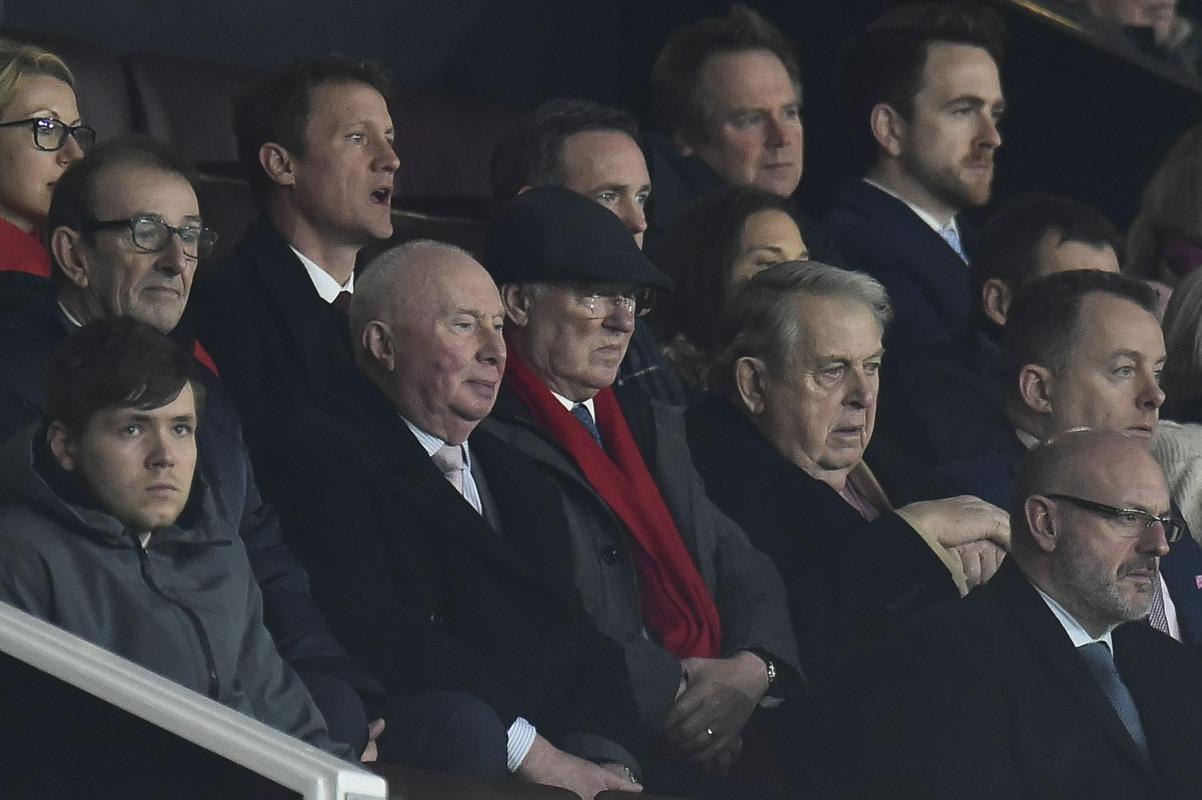 Sir Alex Ferguson, ki je pred desetimi dnevi praznoval 80. rojstni dan, ni bil zadovoljen z igro rdečih vragov. United je zadnji naslov angleškega prvaka osvojil pod njegovim vodstvom maja 2013. Foto: EPA
