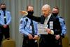 Norveški skrajnež Breivik na zaslišanju za predčasni izpust znova izzival