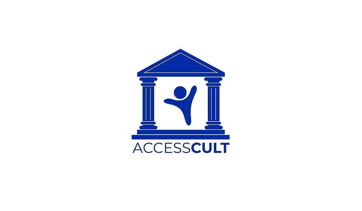 Logotip projekta ACCESSCULT. V grafični podobi muzeja je stilizirana oseba z dvignjenimi rokami. Foto: ACCESSCULT
