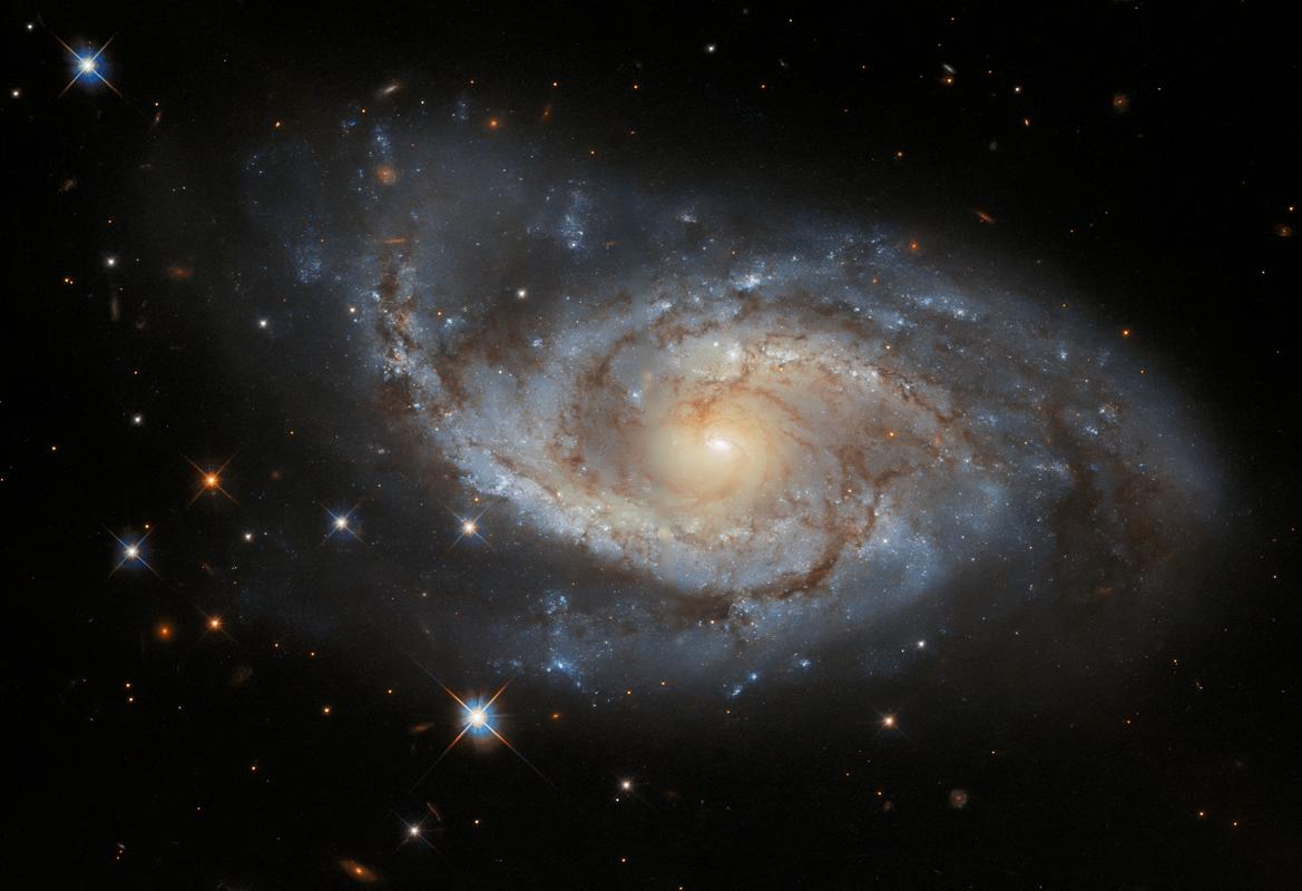 NGC 3318. Foto: ESA/Hubble & NASA, ESO, R. J. Foley