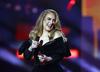 Adele prekinila koncert, ker so varnostniki nadlegovali oboževalca: 