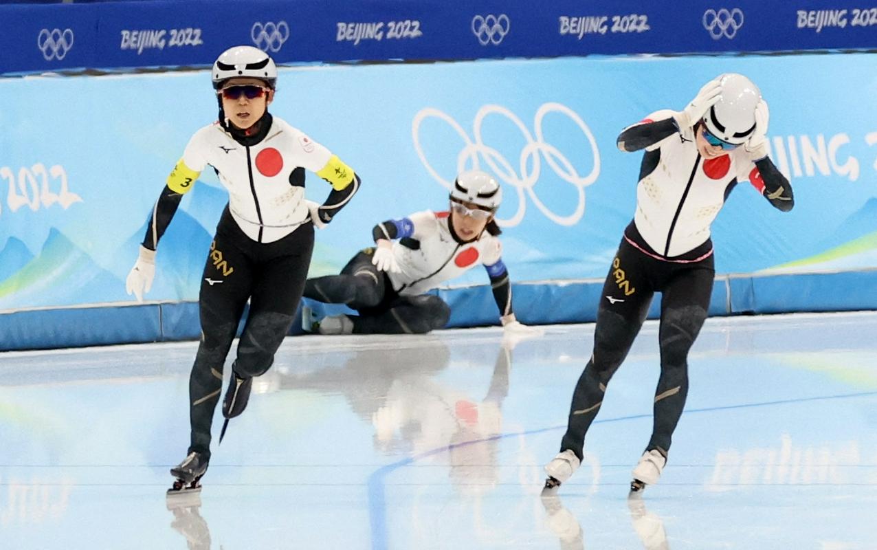Padec Nane Takagi v zadnjem krogu je odnesel zlato odličje Japonski v ekipnem zasledovanju. Foto: Reuters