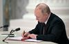 Putin podpisal odlok o priznanju separatističnih republik v Ukrajini. Vanju pošilja 