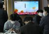 Severna Koreja naj bi (znova) izstrelila medcelinsko balistično raketo