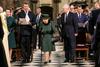 Kraljica Elizabeta II. po petih mesecih znova v javnosti, na slovesnosti v spomin na princa Filipa