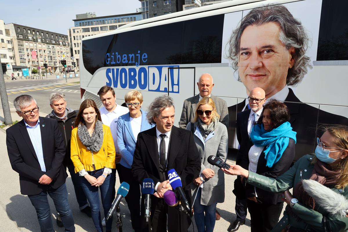 Gibanje Svoboda v četrtek prihaja na TV Slovenija, so napovedali na Twitterju. Foto: BoBo/Borut Živulović