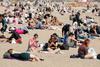 V Barceloni bo konec kajenja na plažah