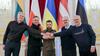 Štirje predsedniki ob obisku v Ukrajini obsodili vojne grozote