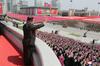 Severna Koreja s slavnostno parado počastila rojstvo ustanovitelja države