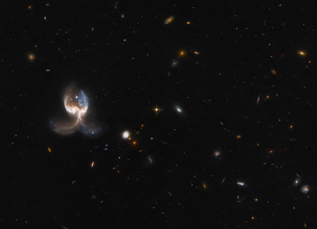 Foto: ESA/Hubble & NASA, W. Keel. J. Schmidt