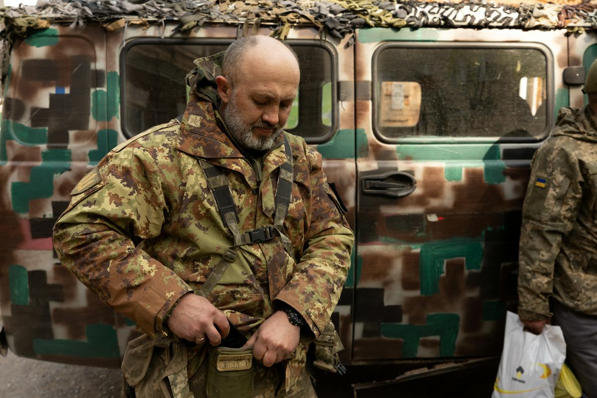 Ukrajinski vojak v pokrajini Doneck. Foto: Reuters