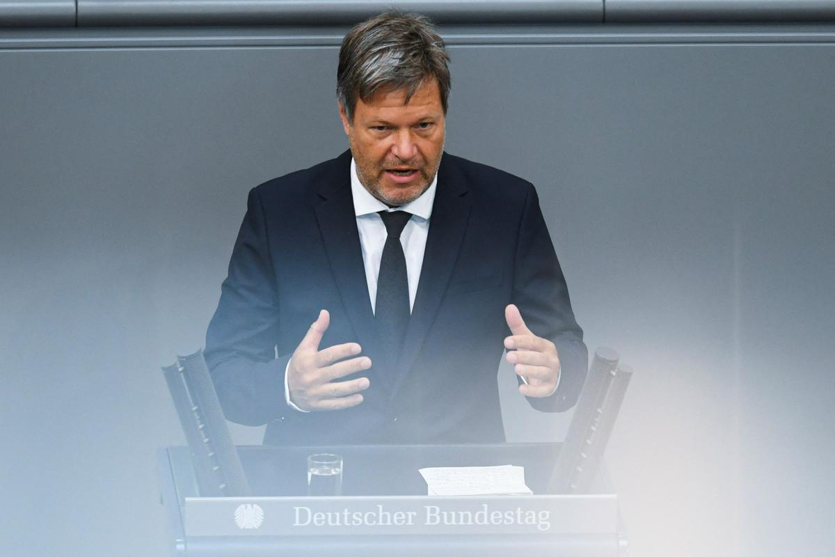 Habeck zagotavlja, da je Nemčija pripravljena na ruske sankcije. Foto: Reuters