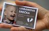 Za dečka Urbana, ki boleha za redko gensko boleznijo, zbrali milijon evrov