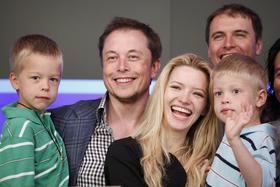 Otrok Elona Muska spreminja ime in spol: "Ne želim biti v sorodu z biološkim očetom."