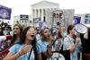 Vrhovno sodišče ZDA razveljavilo pravico do splava. Naslednji korak kontracepcija?