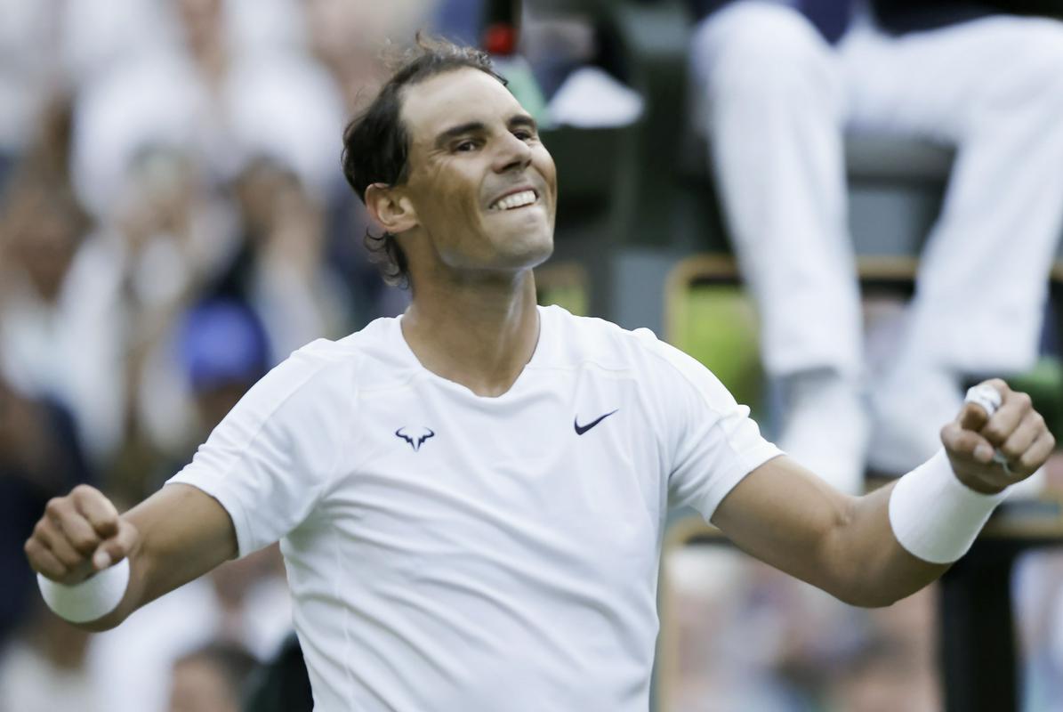 Rafael Nadal je Wimbledon osvojil v letih 2008 in 2010, v zadnjem desetletju pa se ni več uvrstil v finale. Letos ima lepo priložnost. Foto: EPA
