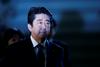 Šinzo Abe: trdoživ politik in japonski premier z najdaljšim stažem