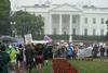 Več tisoč Američank in Američanov protestiralo proti ukinitvi pravice do splava