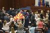 Makedonski parlament podprl francoski kompromisni predlog