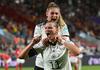 Avstrijke trikrat zadele okvir vrat, učinkovite Nemke v polfinalu
