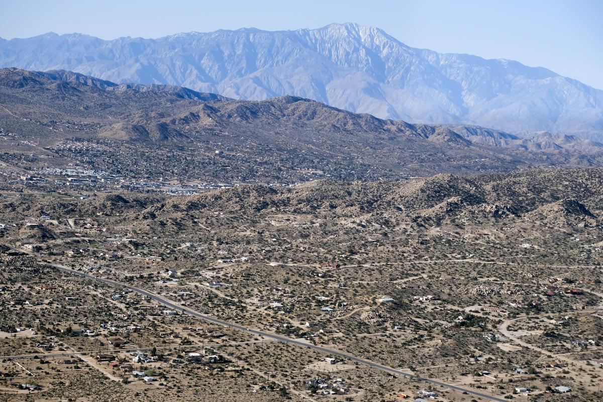 Prodana vila naj bi bila prava razkošna oaza v suhi in neprijazni puščavi doline Yucca. Foto: AP