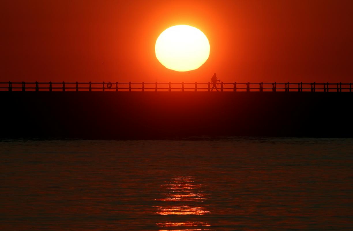 Sonce je vir življenja in nekoč gotove smrti na planetu Zemlja. Foto: Reuters