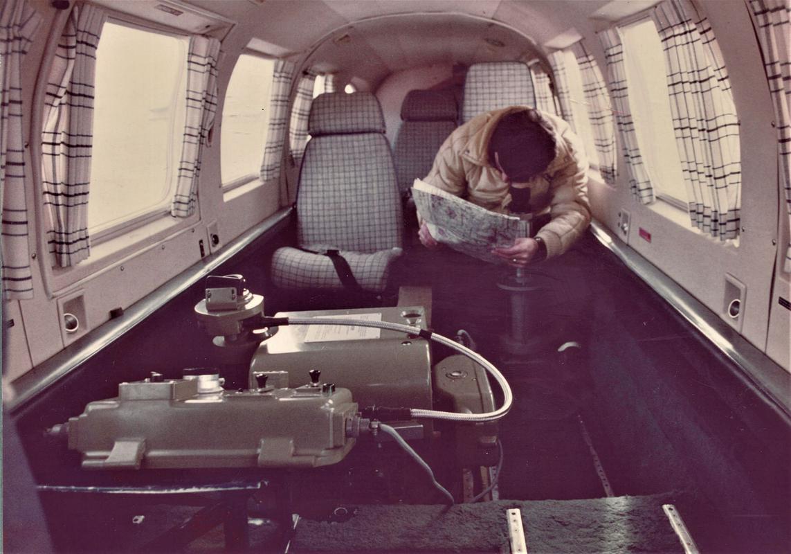 Letalo s snemalno opremo, ki je bila takrat zelo draga, je moral Geodetski zavod večinoma kupiti v tujini, saj je v Jugoslaviji ni bilo na voljo. Foto: Osebni arhiv Borisa Krotca