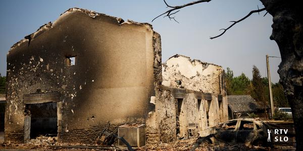 Des pompiers et des avions de pays européens aident la France à éteindre un incendie « monstrueux »