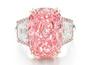 Redek in dragocen: za rožnati diamant pričakujejo zajeten kupček denarja