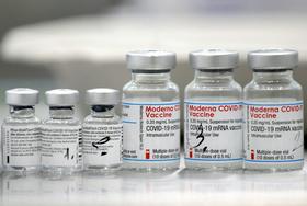 Komisija odobrila novi cepivi proti koronavirusu, pri nas ju lahko pričakujemo sredi septembra