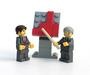 Navodila za sestavljanje Lego kock lahko zavirajo otrokovo ustvarjalnost