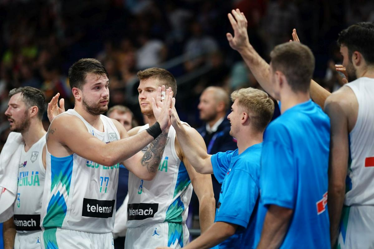 Slovenski košarkarji se bodo prvič zbrali 17. julija. Foto: EPA