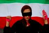 Borrell: EU zaradi zatiranja protestov preučuje možnost sankcij proti Iranu