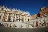 Ameriški turist v Vatikanu razbil dva kipa 