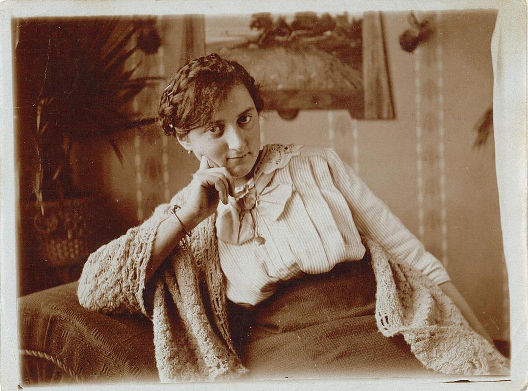 Elda Piščanec (1897−1967). Foto: Last družine