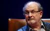 Salman Rushdie je oslepel na eno oko, prav tako ima onesposobljeno roko