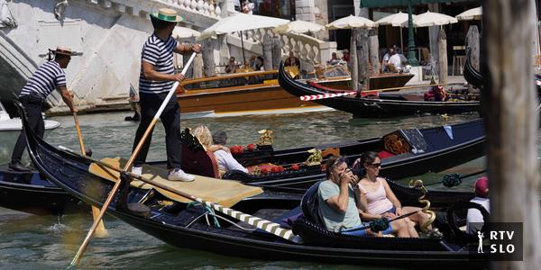 « Comme si quelqu’un touchait ma femme ou ma fille » – un touriste français a volé une gondole à Venise