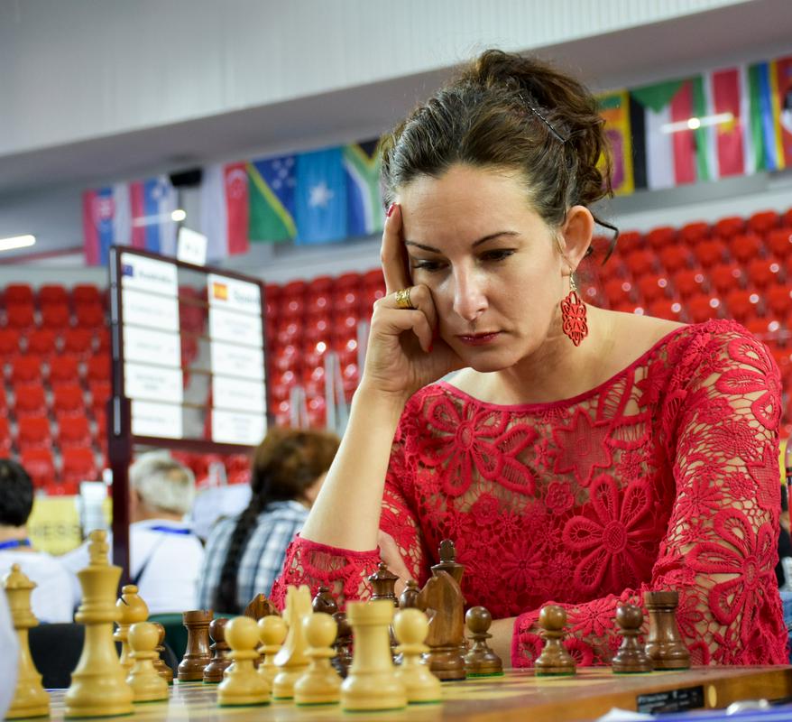 Jana Krivec je s sedmimi naslovi državne prvakinje Slovenije rekorderka tako med šahistkami kot šahisti. Foto: Osebni arhiv